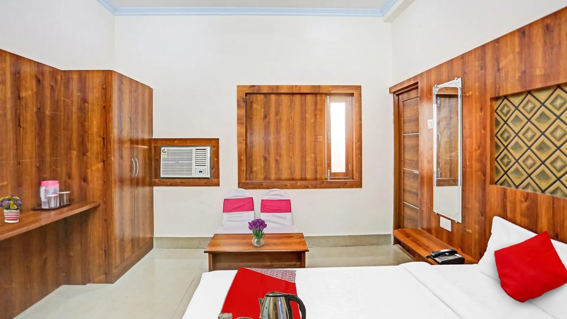 Oyo Flagship 89841 Buddha International Hotel Varanasi