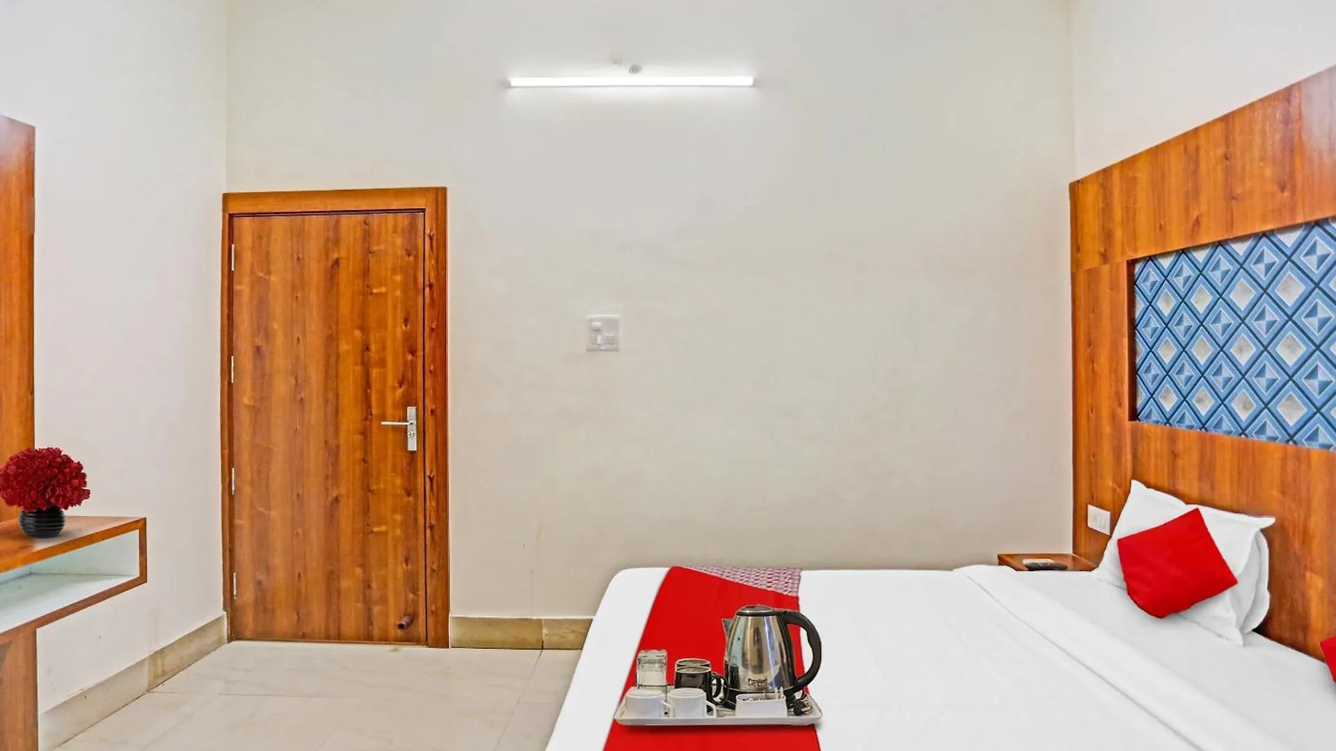 Oyo Flagship 89841 Buddha International Hotel Varanasi India
