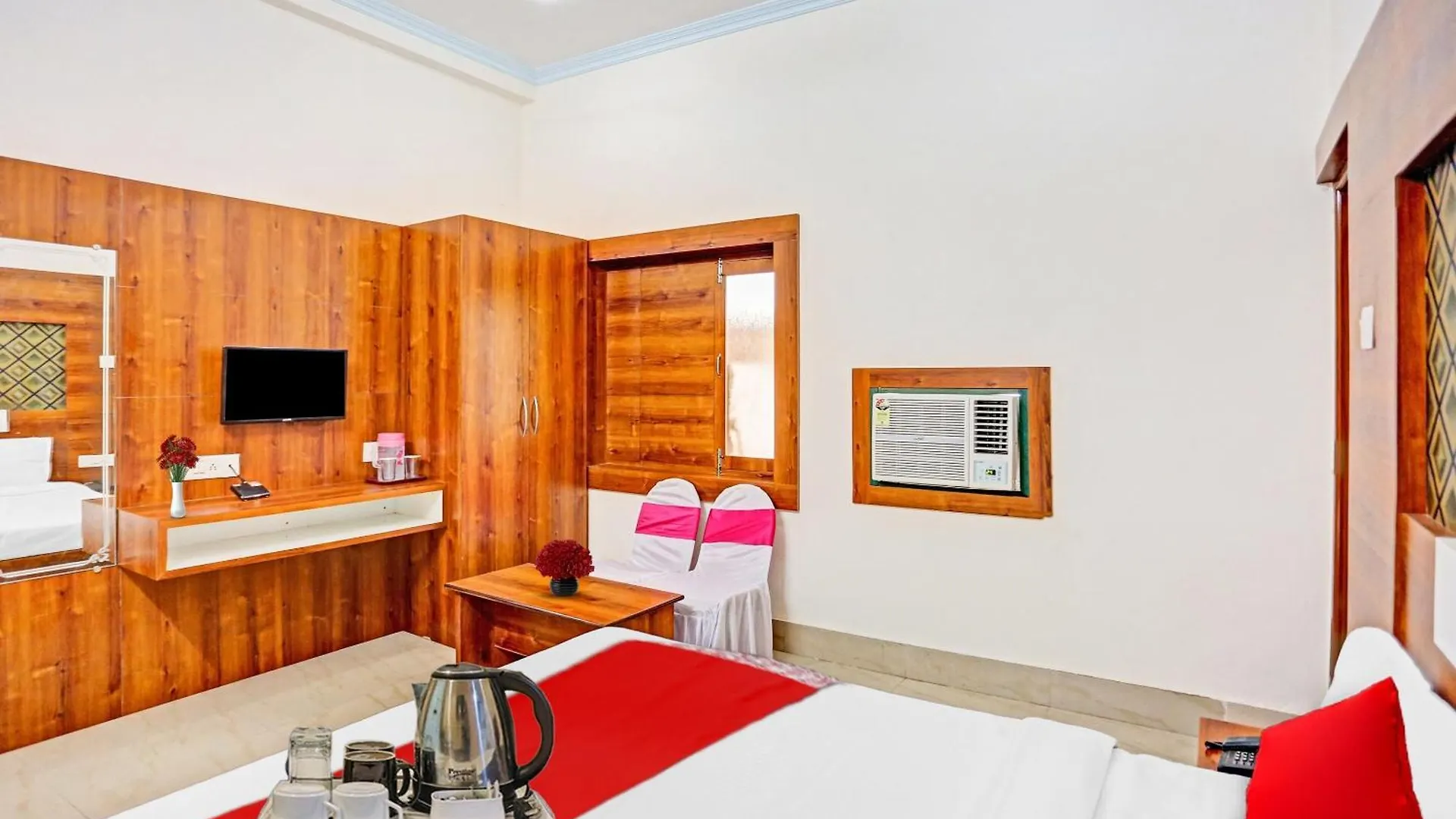 Oyo Flagship 89841 Buddha International Hotel Varanasi